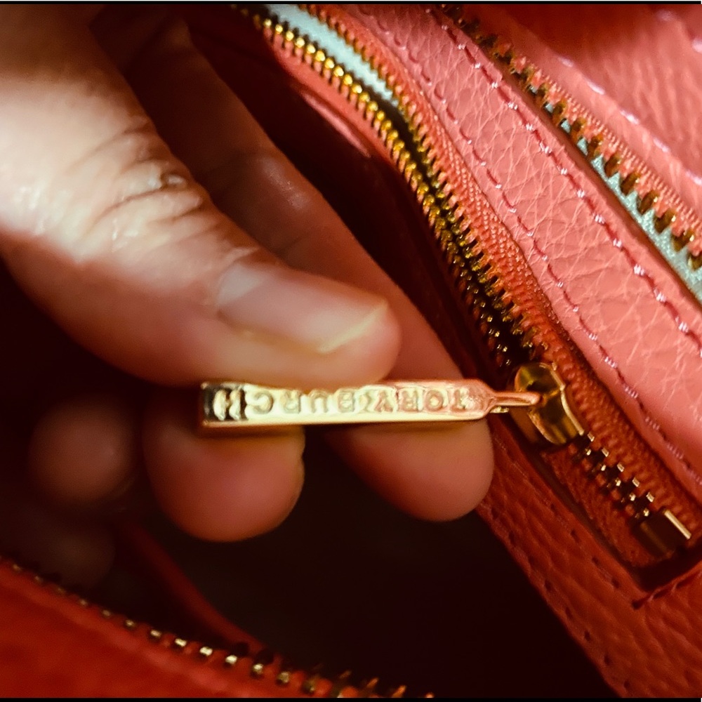 Toryburch 2 way - Picture 5 of 10